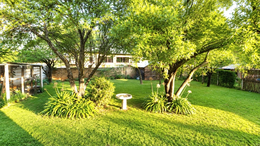 To Let 3 Bedroom Property for Rent in Melodie North West